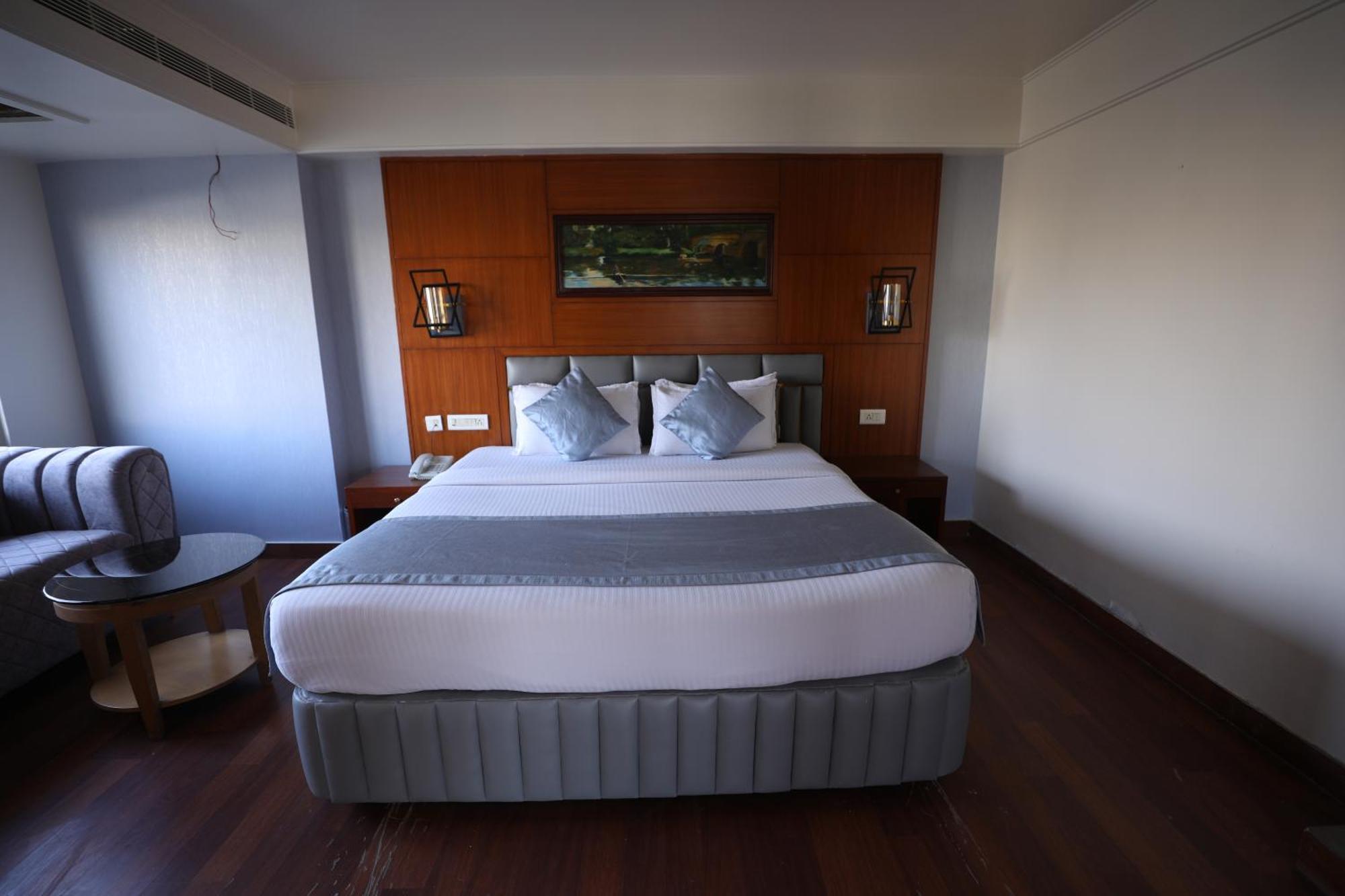 Eastin Hotels Hyderabad Eksteriør billede