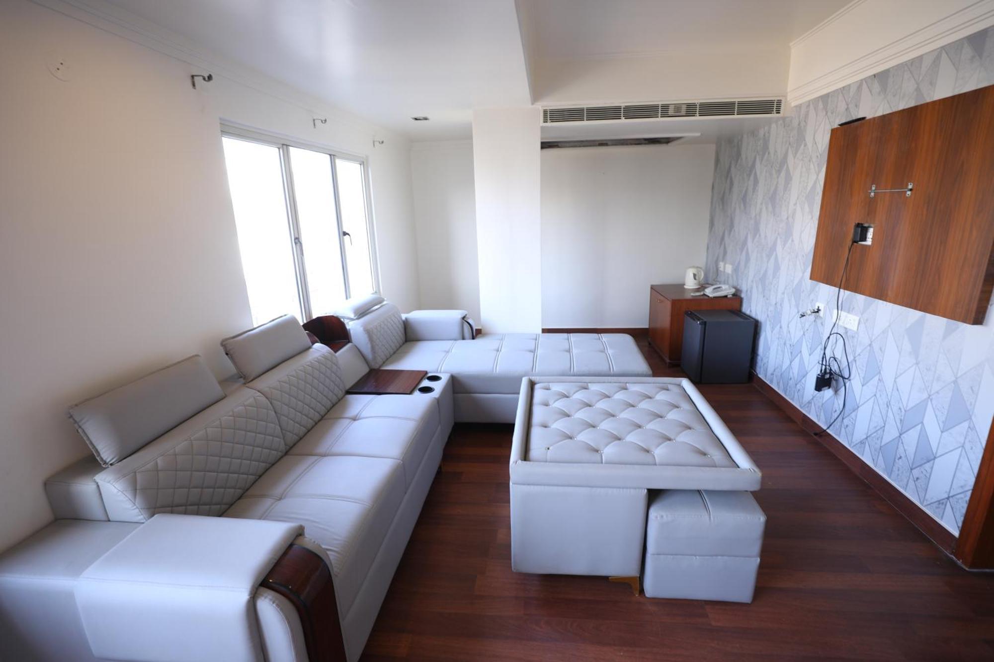 Eastin Hotels Hyderabad Eksteriør billede