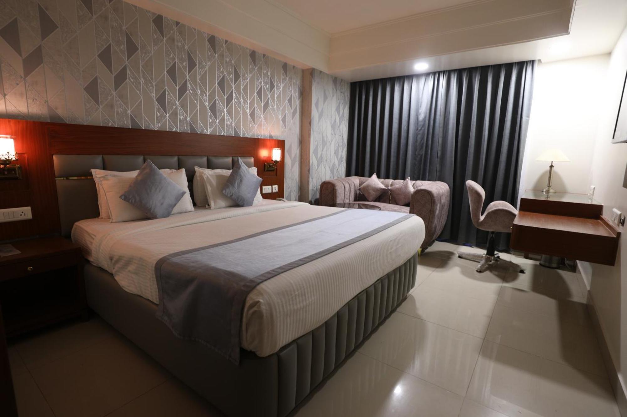 Eastin Hotels Hyderabad Eksteriør billede